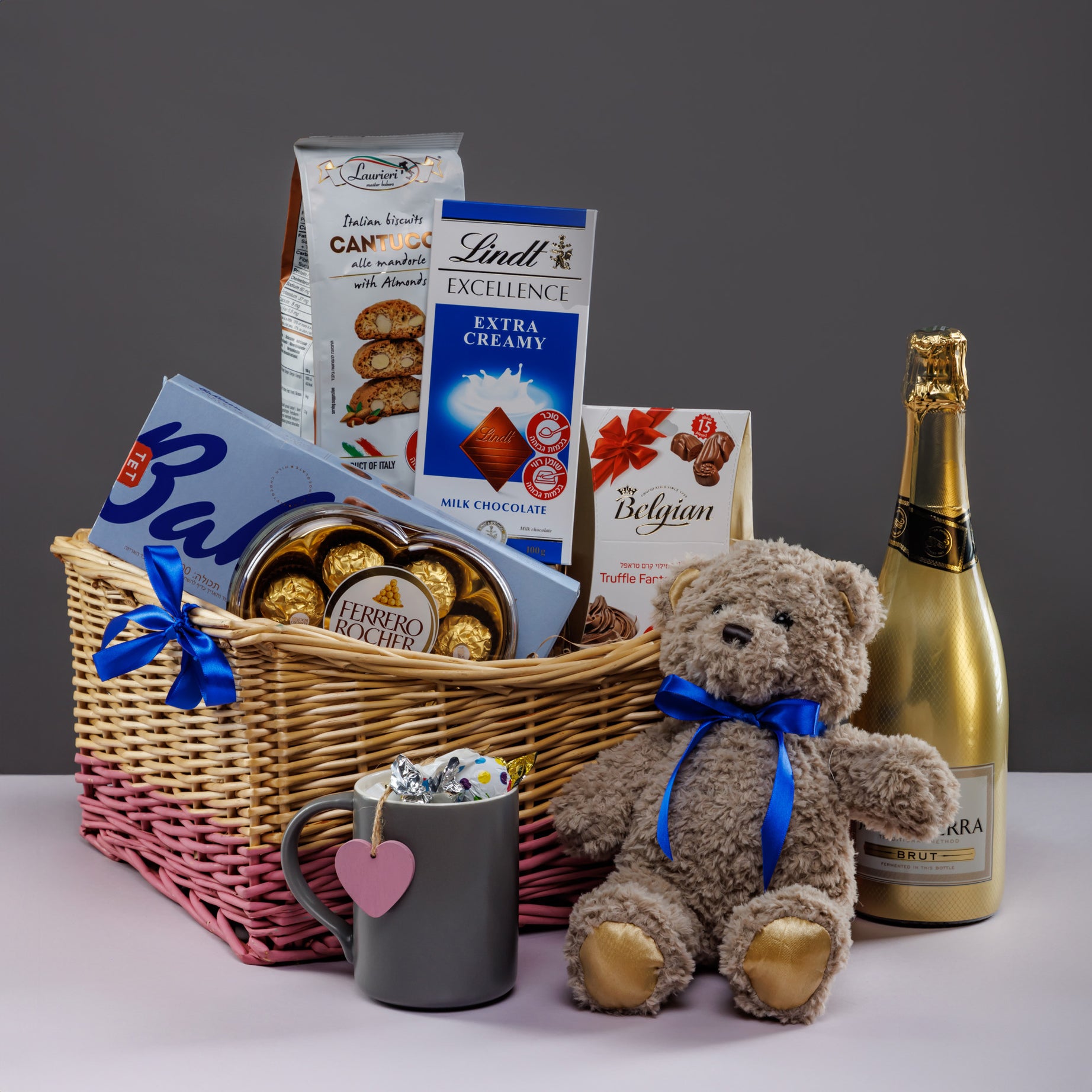 Gift basket for her_2